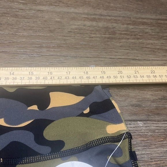 R2 Sport plus size 3X  camo highwaist mesh leggings - Picture 7 of 10